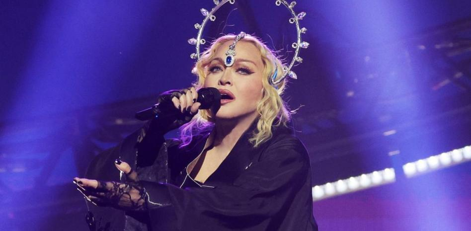 Madonna en el Palacio de los Deportes: Desentrañando la épica celebración de la reina del pop